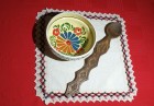 Servet popular crem cu dantela colorata Transilvania (30 x 30 cm)