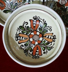 Castron ceramica traditional model floral 16 cm