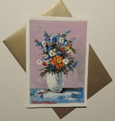 Felicitare pictată cu flori de camp in vază ceramică