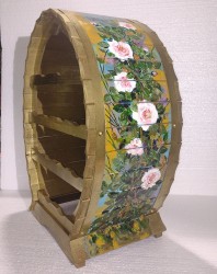 Suport pentru vinuri de colectie, Trandafir