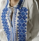 Camasa etno barbateasca cu modele geometrice