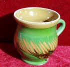 Cana ceramica traditionala pomana